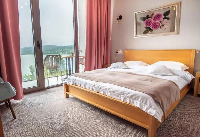 Standard-huone Parveke, Roser House Boutique   Pe Malul Lacului Colibita