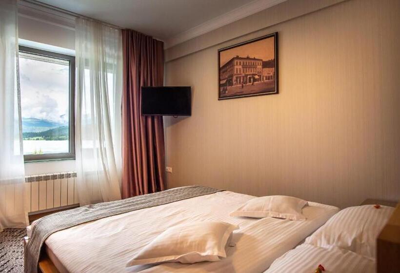 标准间带湖景, Roser House Boutique   Pe Malul Lacului Colibita