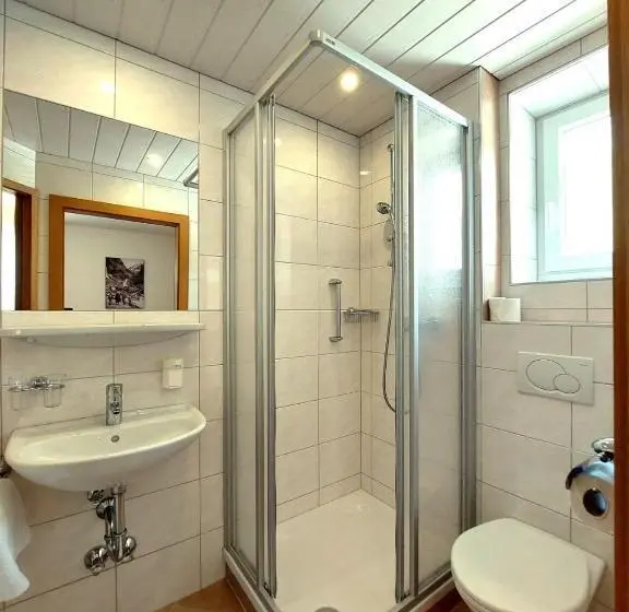 バルコニー付きスタンダードルーム, Pension Appartements Gabriele