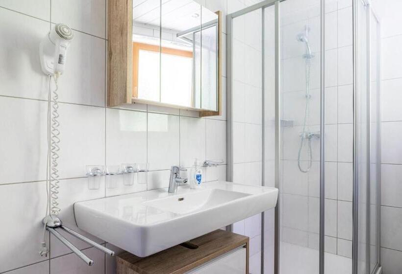 شقة غرفتين نوم مزودة بشُرفة, Pension Appartements Gabriele