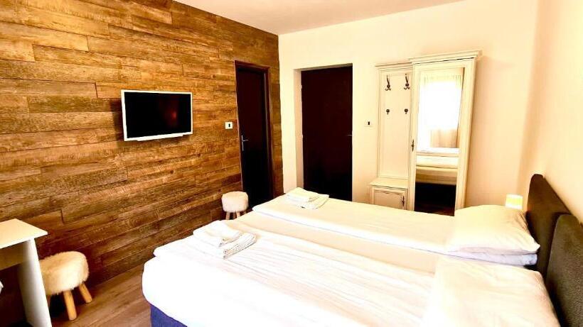 스탠다드 룸, Pensiunea Ioana