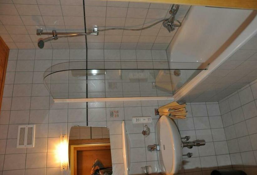 منزل غرفة نوم واحدة, Brückenwirt