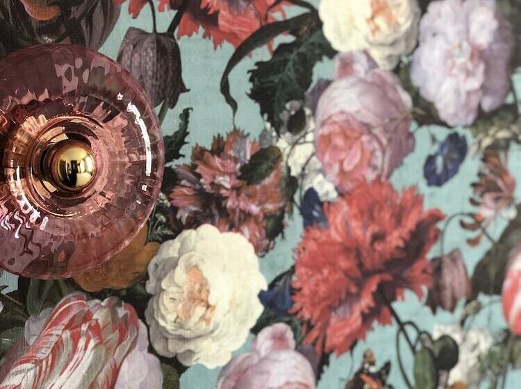 غرفة قياسية, Ama