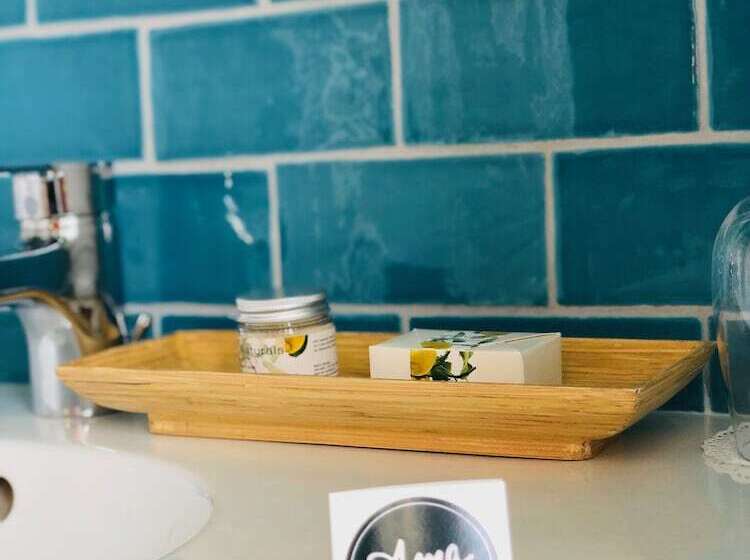 غرفة كومفورت, Ama