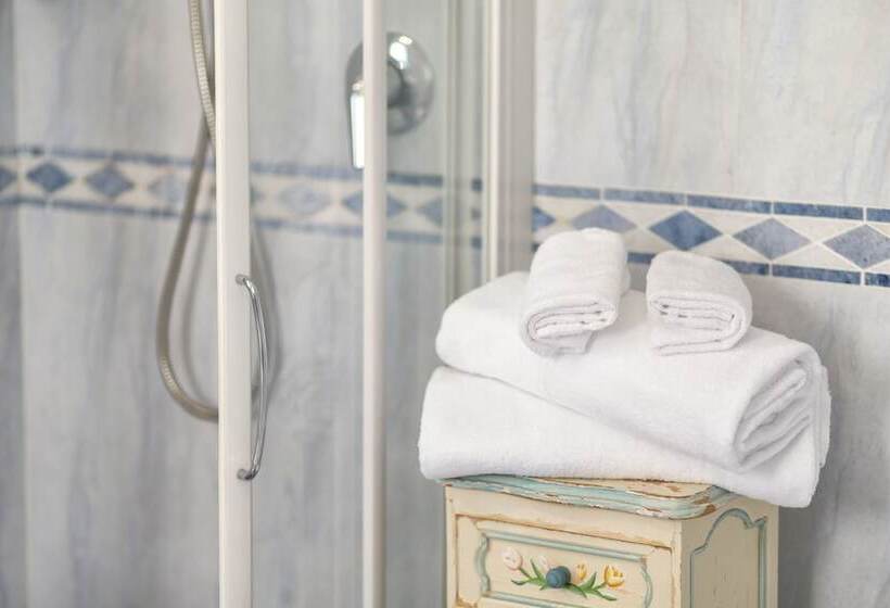 غرفة عائلية, Baia Imperiale