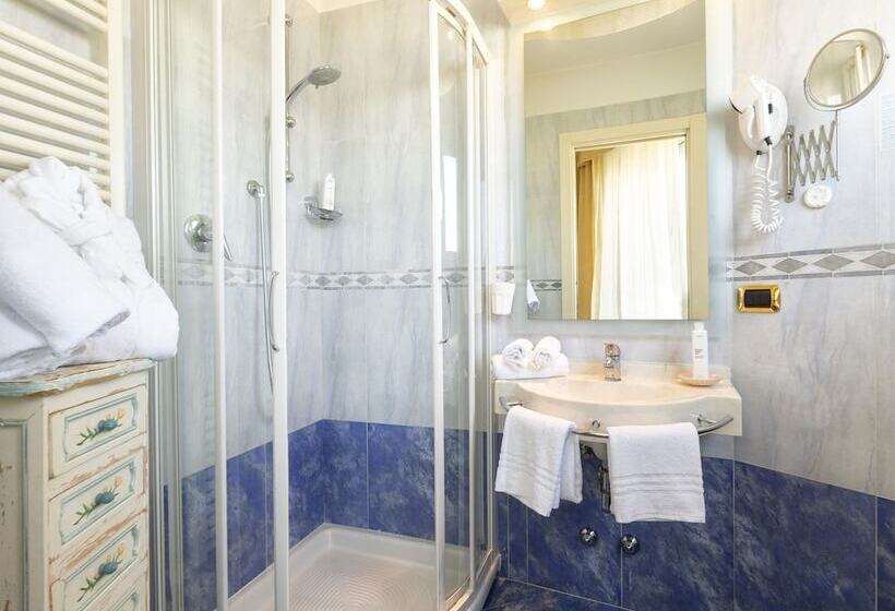 غرفة عائلية, Baia Imperiale