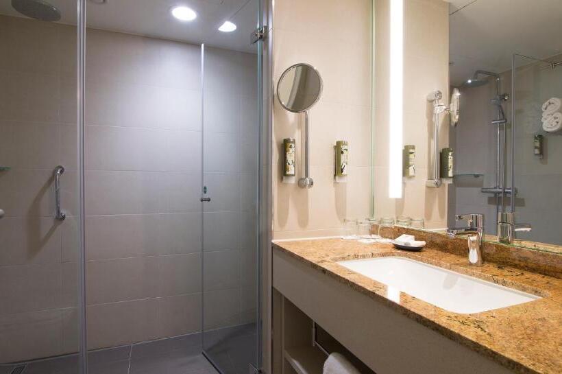 جناح, Best Western Plus Hotel Bremerhaven