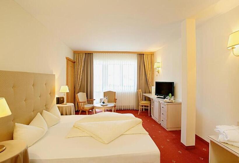 标准间带阳台, Das Schlössl