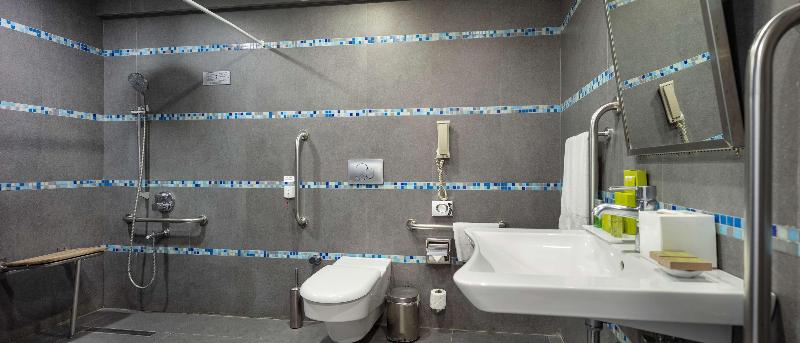 스탠다드 룸 킹사이즈 침대, Doubletree By Hilton Kusadasi Special Class