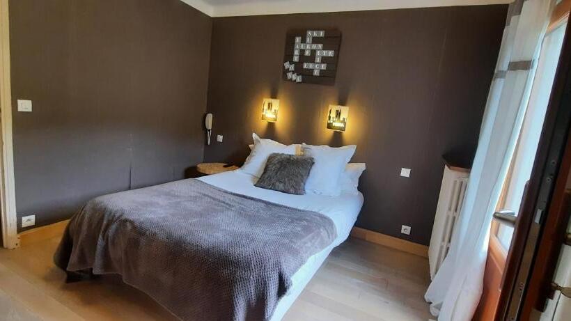 스탠다드 전망 룸, Hôtel Chastellares