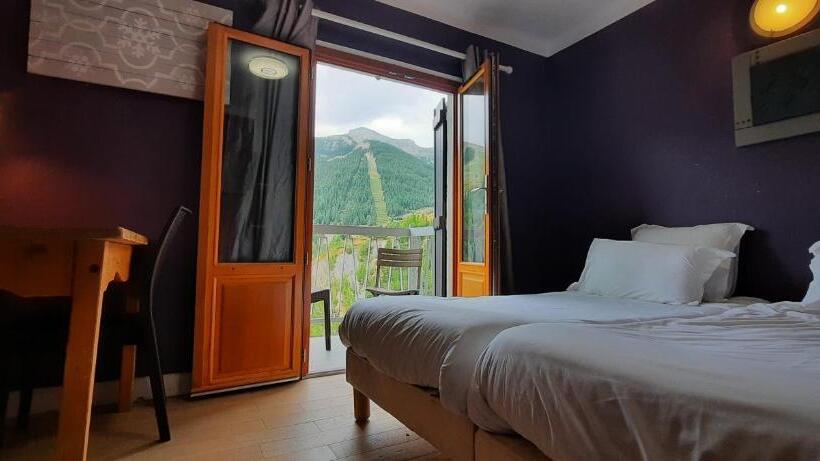 غرفة قياسية ذات إطلالة, Hôtel Chastellares