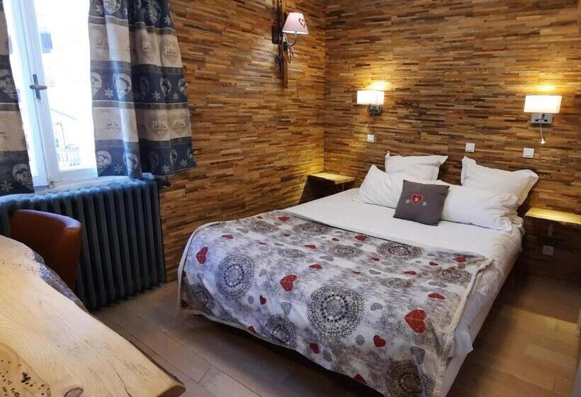 غرفة أساسية عائلية, Hôtel Chastellares