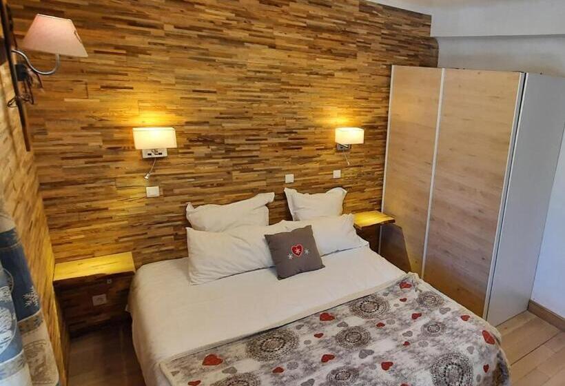 기본 패밀리 룸, Hôtel Chastellares
