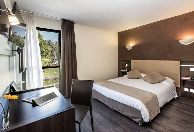 חדר סטנדרט, Hôtel Restaurant Le Calice Du Gevaudan   A75