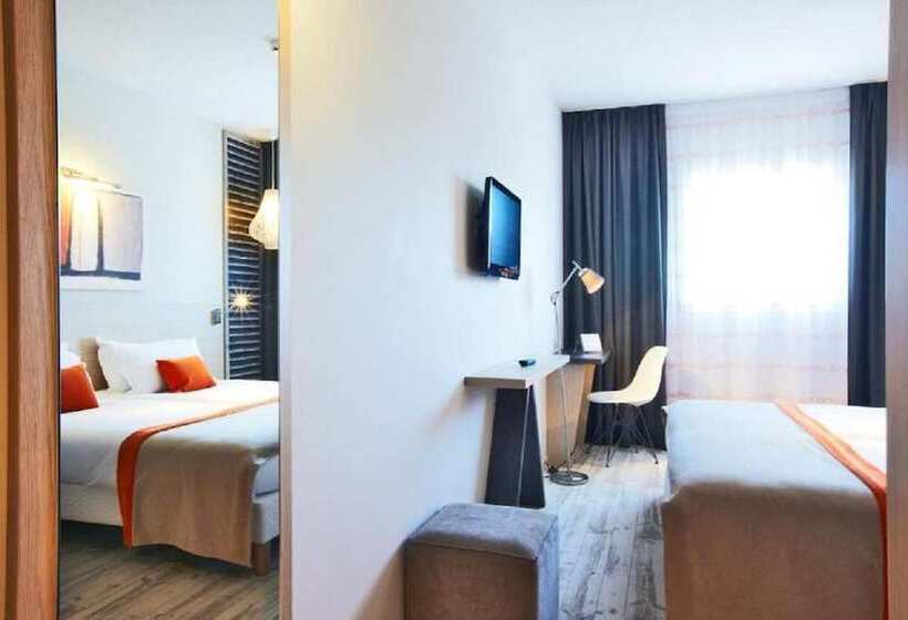 اتاق استاندارد با تخت دوبل, Kyriad Prestige Vannes Centre  Palais Des Arts