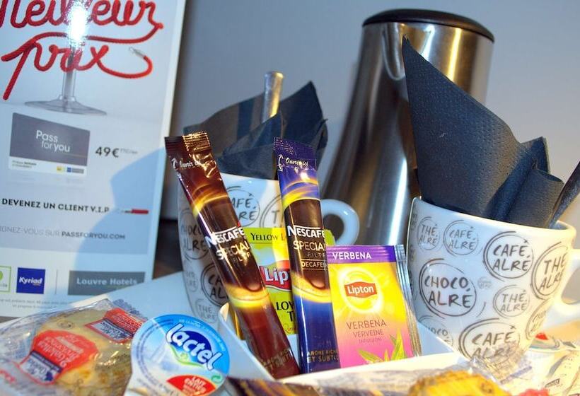 اتاق استاندارد با تخت دوبل, Kyriad Prestige Vannes Centre  Palais Des Arts