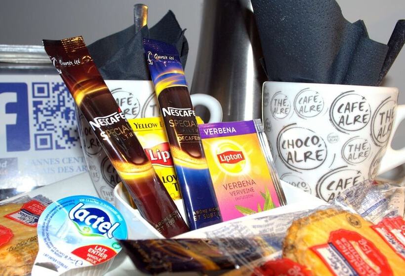 اتاق سوپریور, Kyriad Prestige Vannes Centre  Palais Des Arts