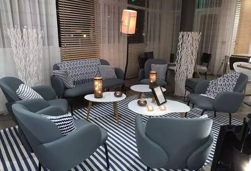 اتاق استاندارد, Kyriad Prestige Vannes Centre Palais Des Arts