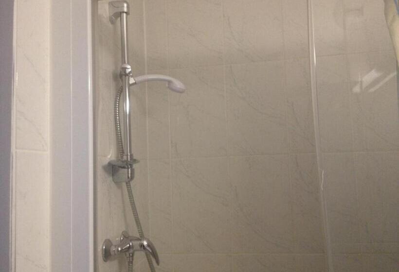 スタンダードルーム, Le Strasbourg