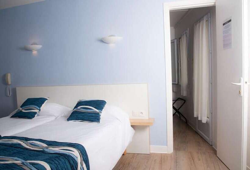 חדר סטנדרט לארבעה, Les Dunes