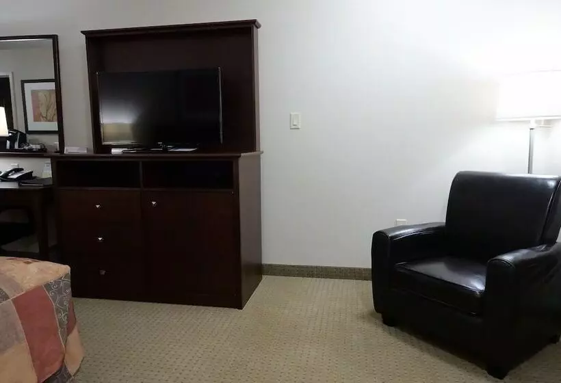 スタンダードルーム, Ramada By Wyndham Weyburn