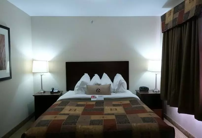 スイート, Ramada By Wyndham Weyburn