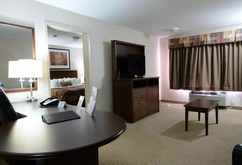 スーペリアースイート, Ramada By Wyndham Weyburn