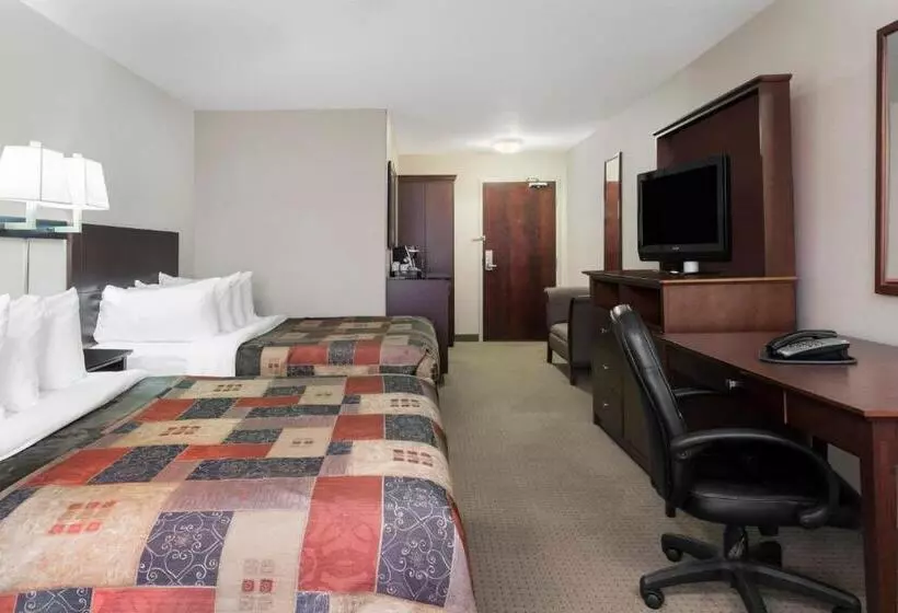 デラックスルーム, Ramada By Wyndham Weyburn