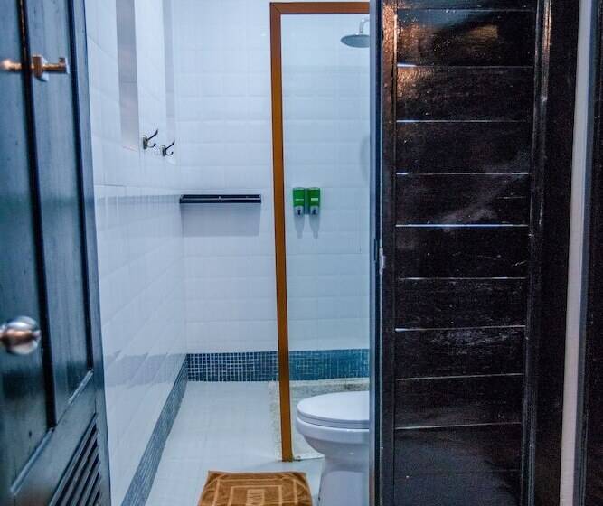 غرفة ديلوكس, The Sanctuary Villa Battambang