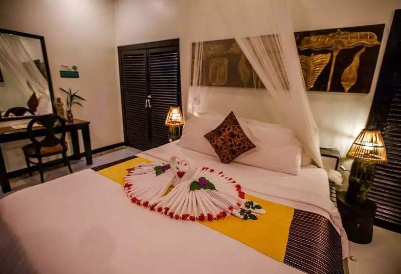 اتاق خانوادگی, The Sanctuary Villa Battambang