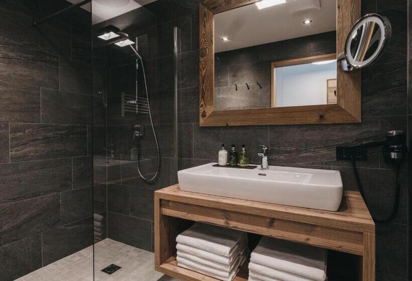 Люкс, Vaya Galtür Paznaun