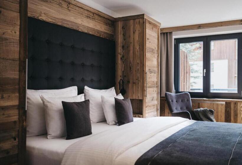 Люкс 2 Спальни, Vaya Galtür Paznaun