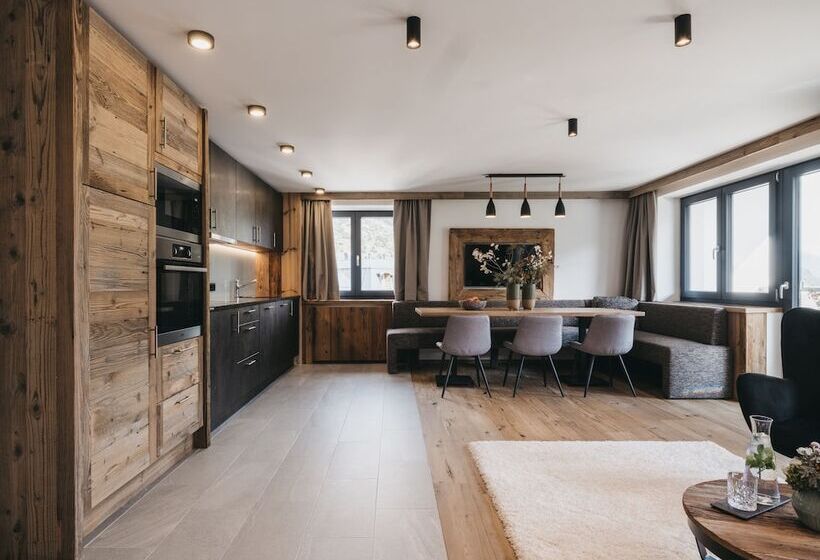 Люкс, Vaya Galtür Paznaun