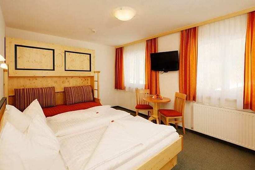 غرفة قياسية, Werfenerhof