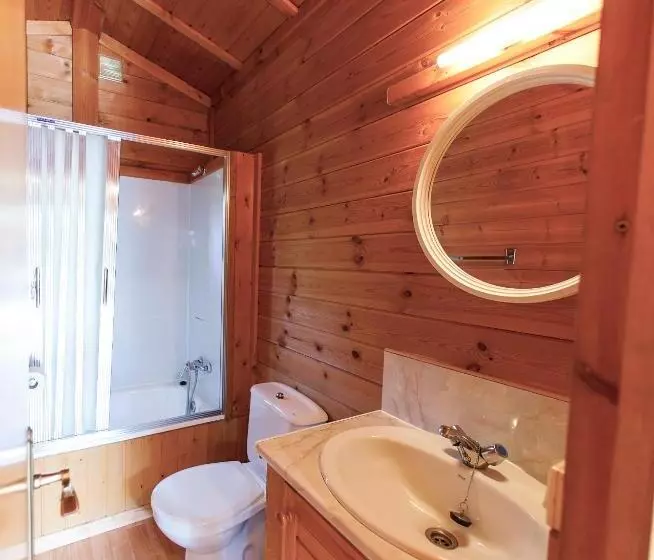 バンガローの２ベッドスタンダードルーム, Bungalows - Cãƒæ’ã‚â mping El Solsonãƒæ’ã‚â¨s
