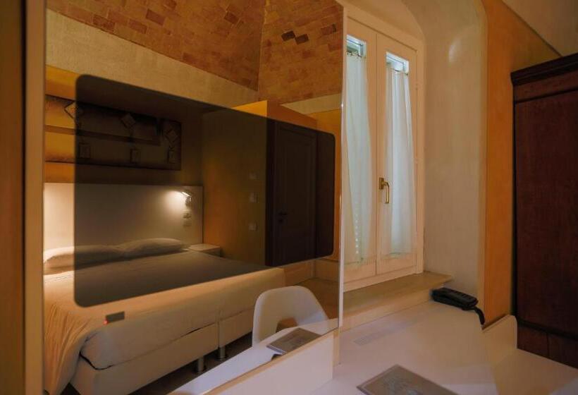 标准间, Casino Ridola