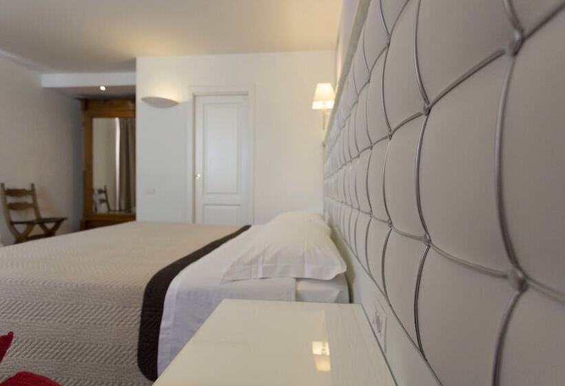 古典房间, Casino Ridola