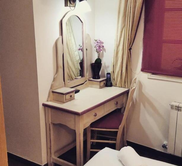 싱글 기본룸, Fonte De San Roque