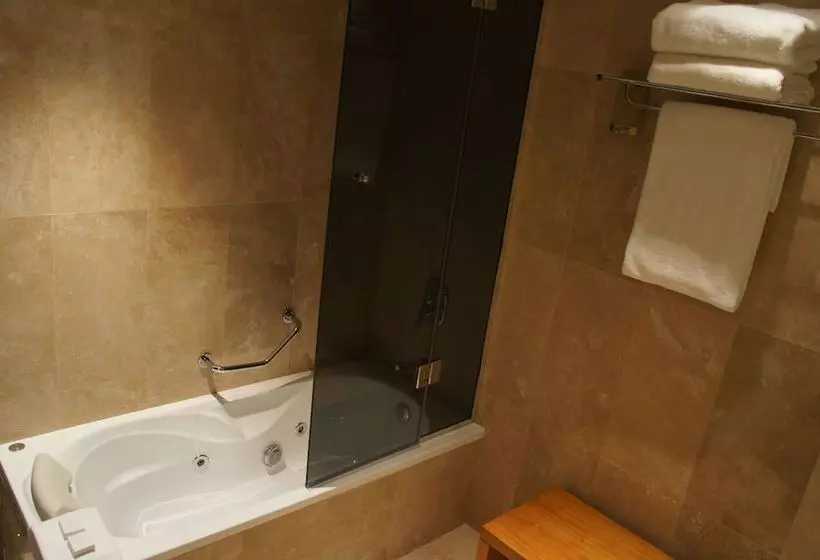 スイート, Hilton Garden Inn Tucuman