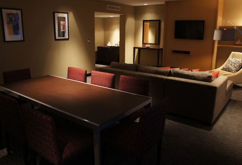 سوییت, Hilton Garden Inn Tucuman