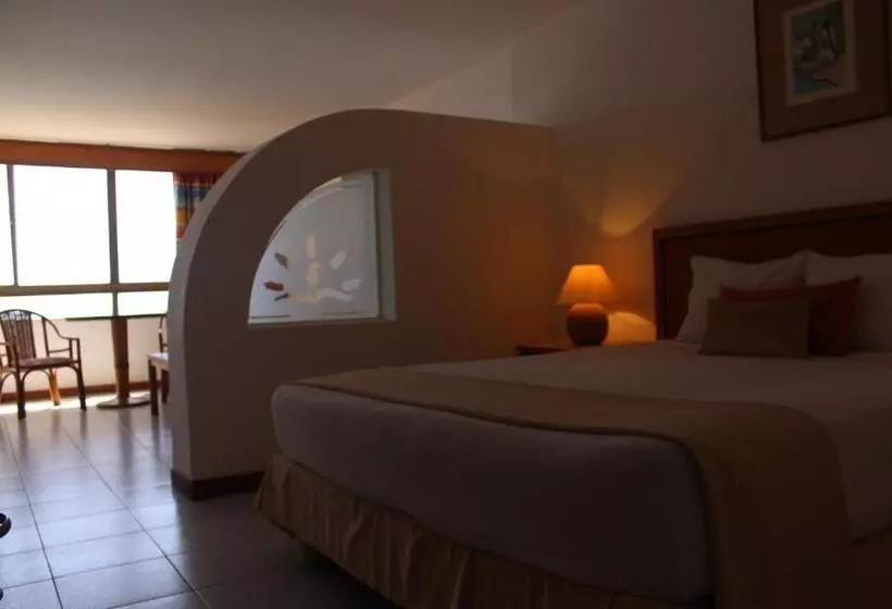 سوییت با چشم‌انداز دریا, Hippocampus Vacation Club