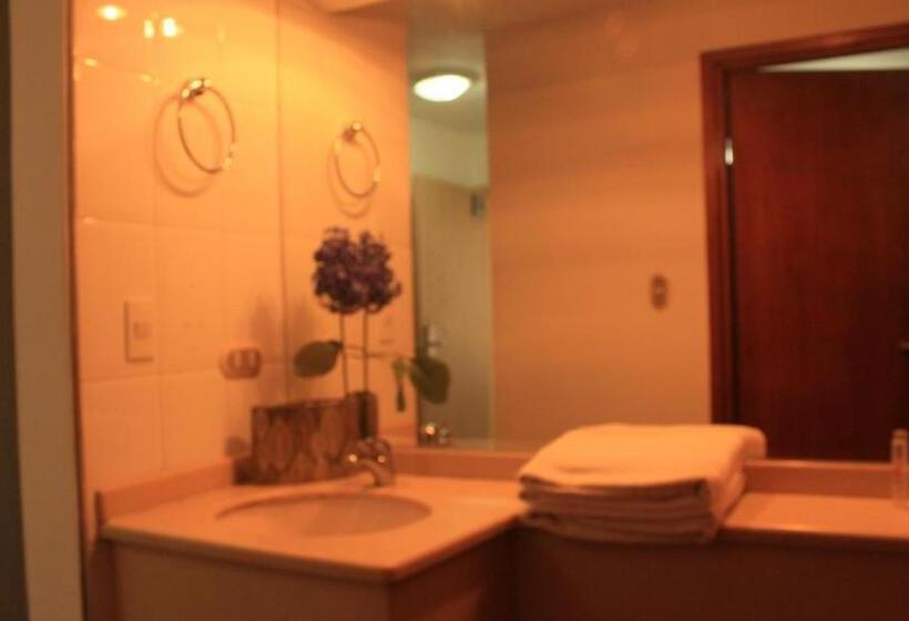 سوییت با چشمانداز دریا, Hippocampus Vacation Club