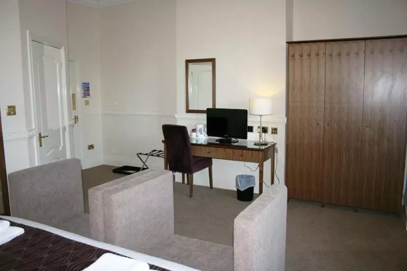 Executive-huone, Irton Hall