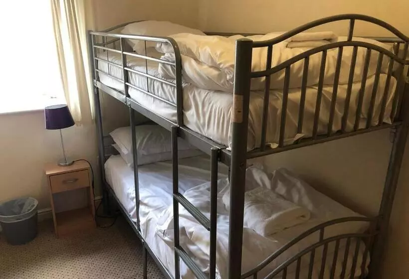 5 Bedroom Apartment, Irton Hall