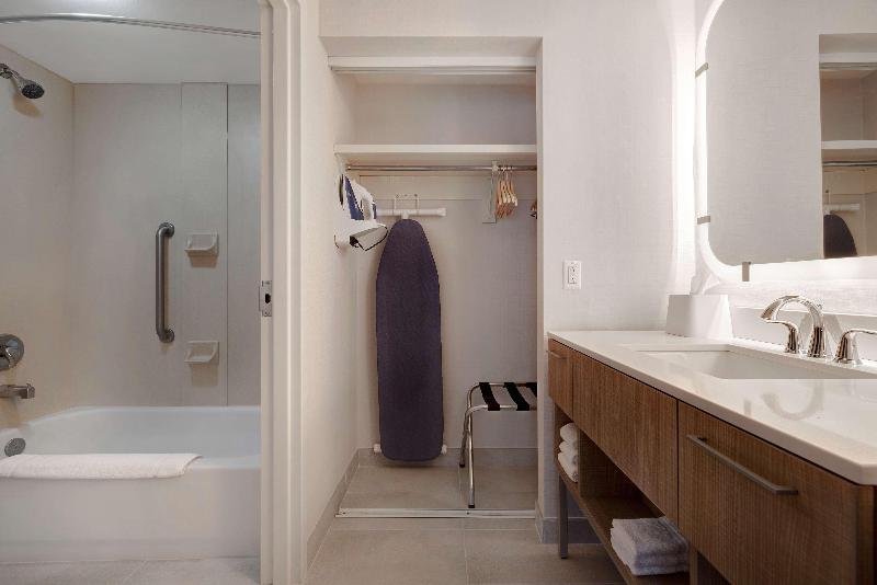 Chambre Supérieure, Linx Galeao