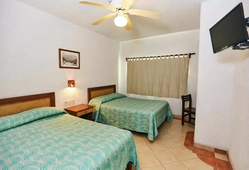２ダブルベッドのスタンダードルーム, Suites Ixtapa Plaza