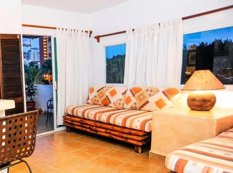 ジュニアスイート, Suites Ixtapa Plaza