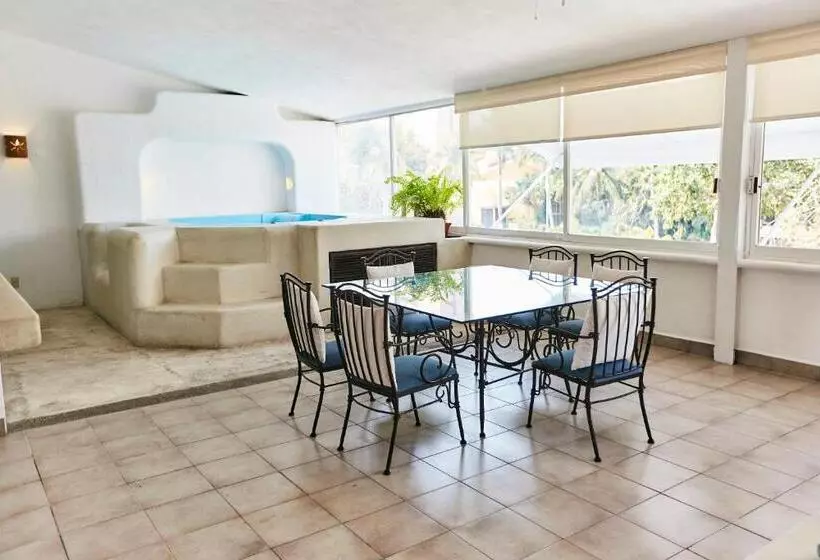 ３ベッドルームアパートメント, Suites Ixtapa Plaza