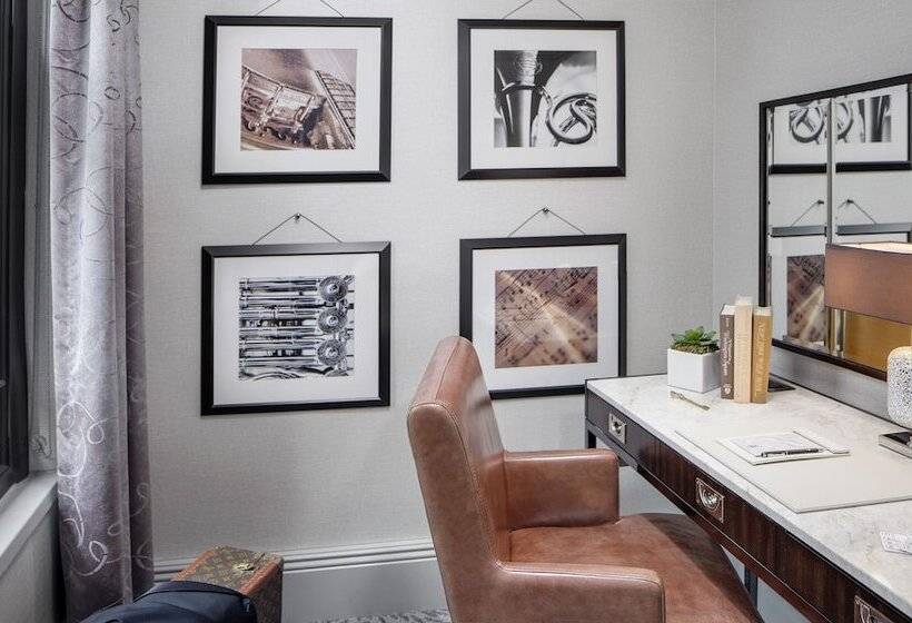 اتاق لوکس با تخت بزرگ, Westhouse Hotel New York