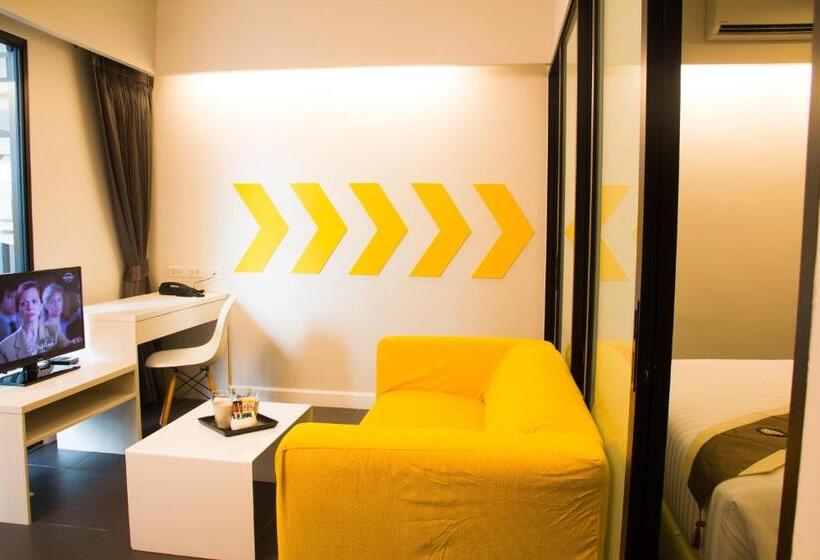 Suite, Isanook Bangkok